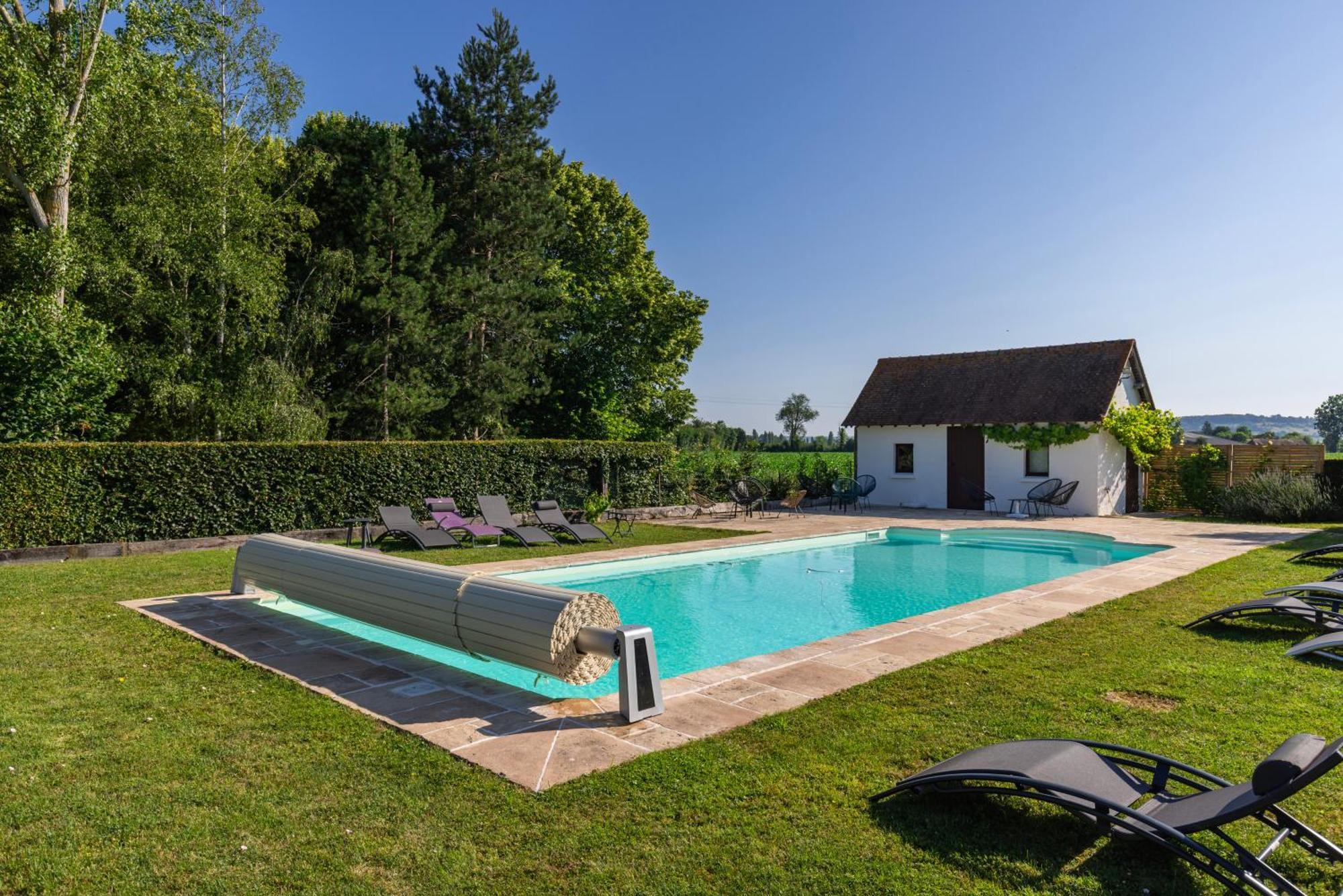 Bagatelle Avec Jardin Et Piscine Chauffee Villa Bieville-en-Auge Exterior photo